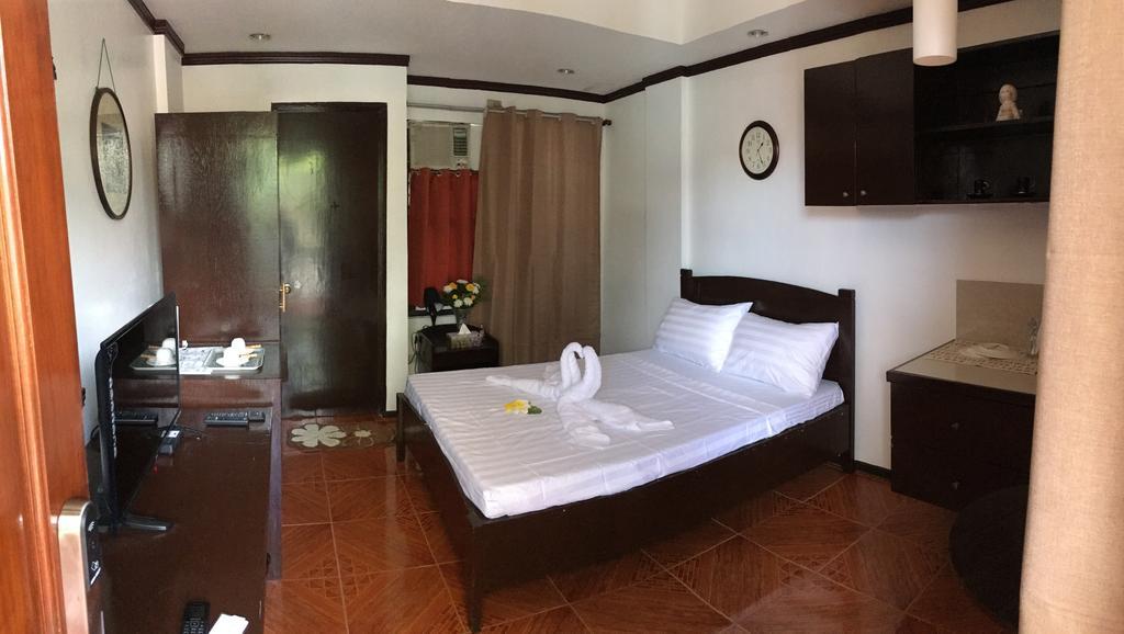 Ranile'S Pension House Cebu Exterior foto